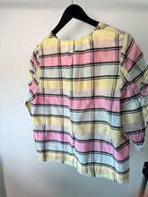 Load image into Gallery viewer, second female pink checked shirt with ruched sleeves, Size medium
