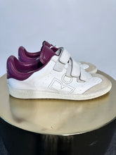 Load image into Gallery viewer, Isabel Marant White Leather trainers, Size 38
