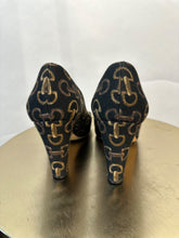 Load image into Gallery viewer, Gucci black vintage monogram pump heels, Size 38.5
