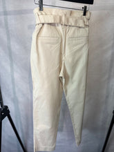 Load image into Gallery viewer, Brunello cucinelli Cream Cotton belted trousers, Size US4
