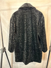 Load image into Gallery viewer, zara brown Chenille coat, Size medium
