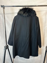 Load image into Gallery viewer, zara black Duffle coat with detachable fur collar, Size XL
