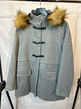 Load image into Gallery viewer, zara grey 3/4 coat with fur hood, Size XL
