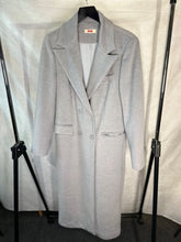 Load image into Gallery viewer, Betty &amp; Co light grey Double breasted coat, Size medium
