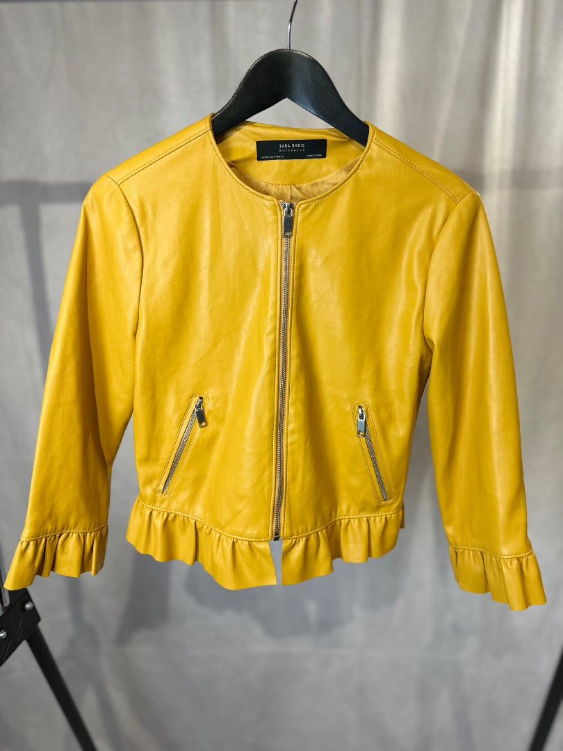 zara mustard Faux leather jacket, Size medium