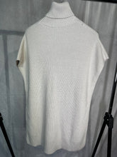 Load image into Gallery viewer, zara cream Ribbed knit tabard, Size medium
