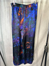 Load image into Gallery viewer, jigsaw multicoloured silk pants, Size 10
