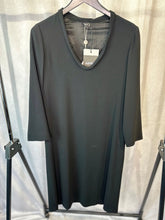 Load image into Gallery viewer, Aspesi black crepe shift dress, Size 40
