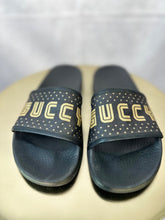 Load image into Gallery viewer, Gucci Black Logo slides, Size 38
