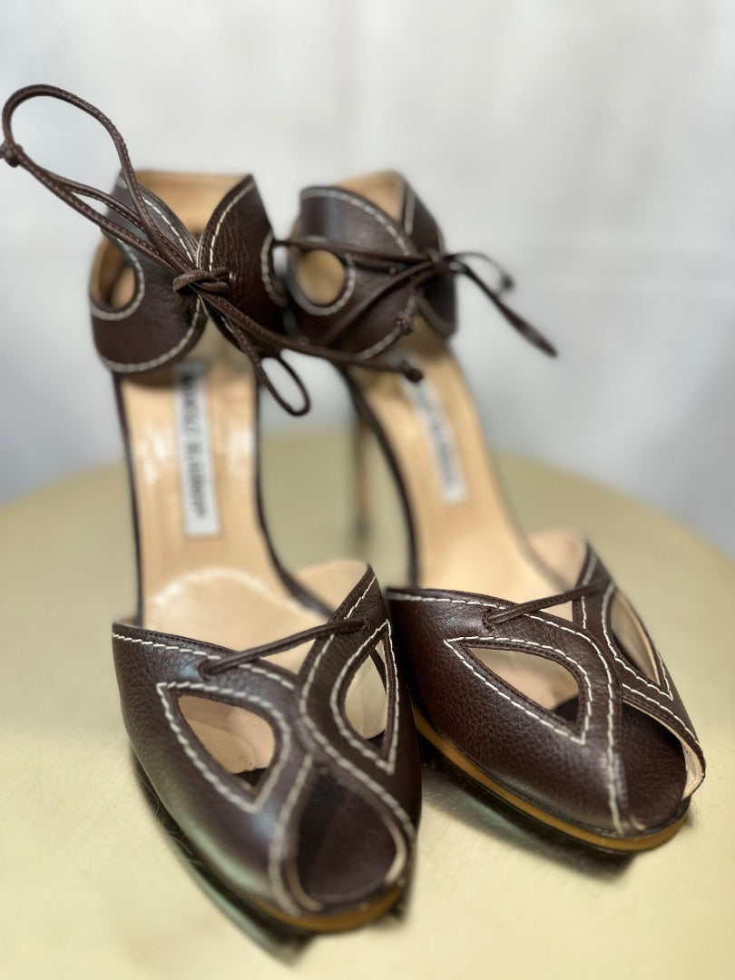 Manolo Blahnik Brown Leather tie ankle stilettos, Size 39