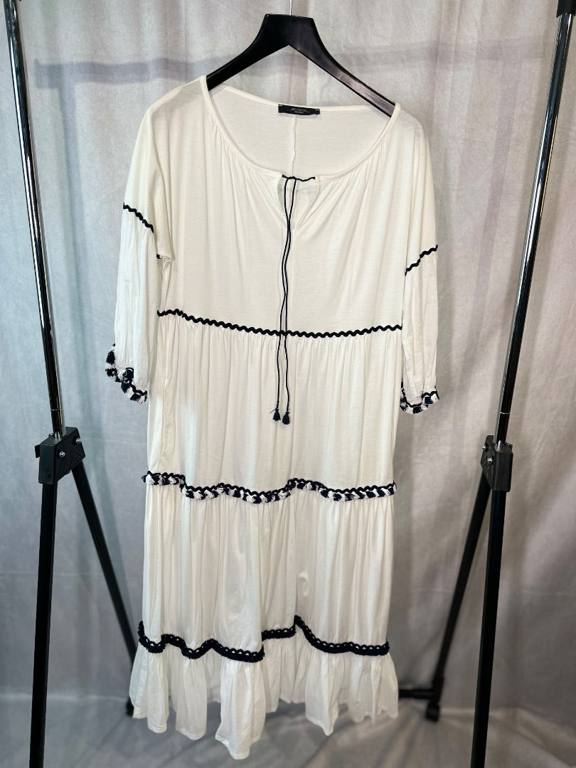 weekend maxmara white maxi tiered dress, Size large