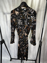 Load image into Gallery viewer, M&amp;S Limited Edition black floral bell sleeve midi dress, Size 14
