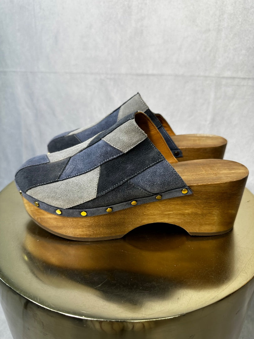 sezane blue davia suede clogs, Size 39