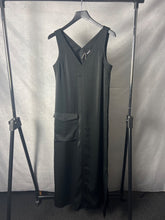 Load image into Gallery viewer, DKNY black maxi dress with cargo pocket, Size small
