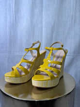 Load image into Gallery viewer, LK Bennett Yellow Patent wedges, Size 40
