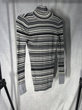 Load image into Gallery viewer, Benetton grey turtle neck sweater, Size large
